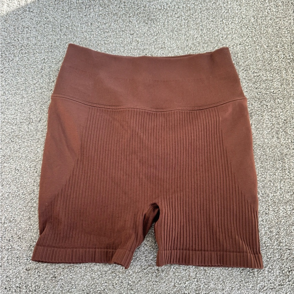 BuffBunny Brown Bike Shorts with Ribbed Texture